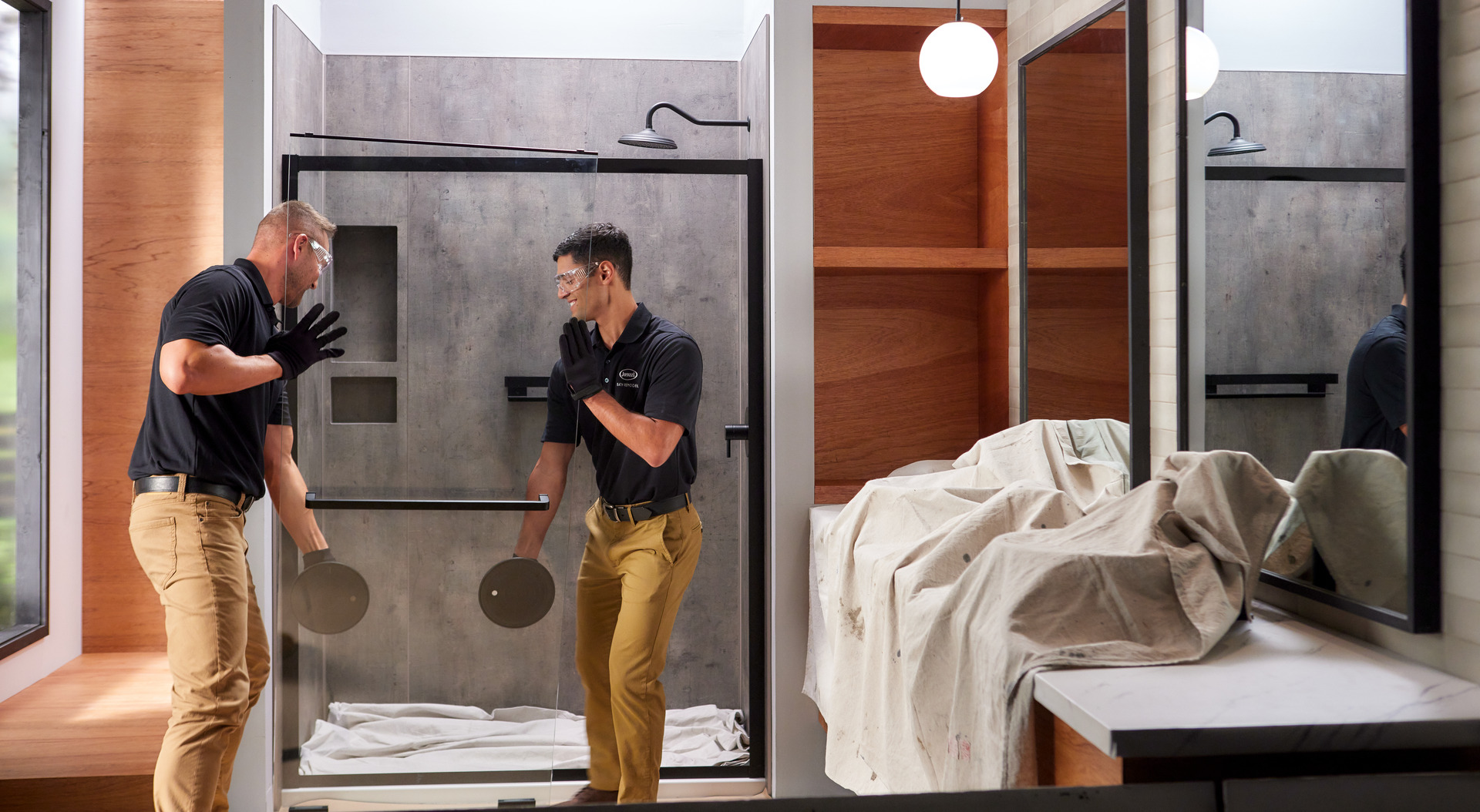 Upgrade Your Arizona Bath: Jacuzzi's Hassle-Free, One-Day Remodel Experts